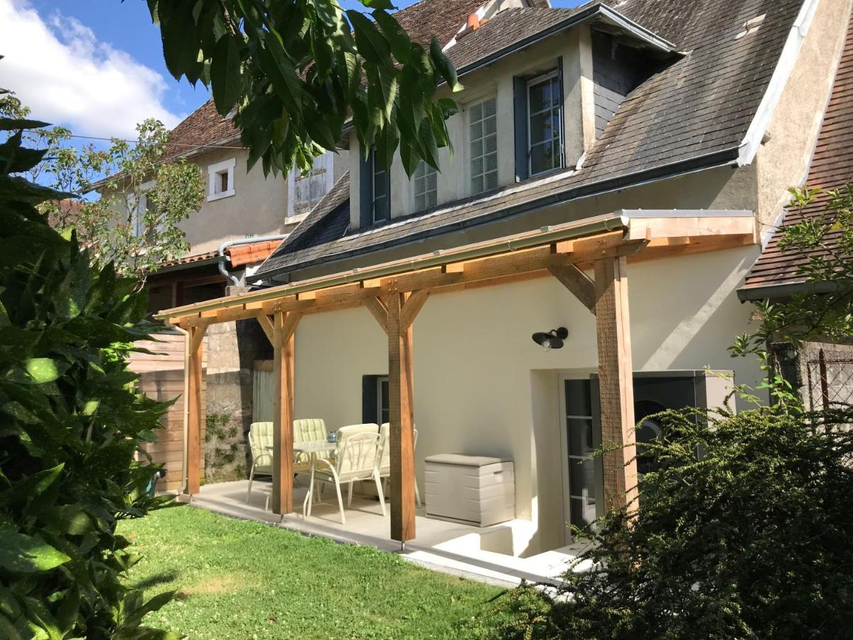 Town House Jumilhac-Le-Grand Villa Ngoại thất bức ảnh